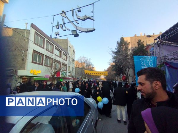 جشن بزرگ خیمه الانتظار در خیابان انتظار