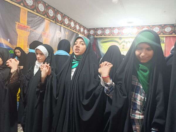 پاتوق مروارید در حسینیه ابوطالب (ع)