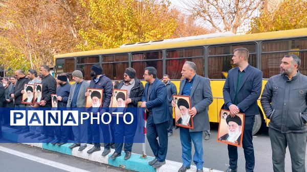 شکوه حضور فرهنگیان مناطق تهران در تشییع شهید گمنام