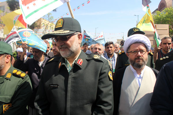 حضور عزتمندانه مردم قم در راهپیمایی آخرین جمعه ماه رمضان