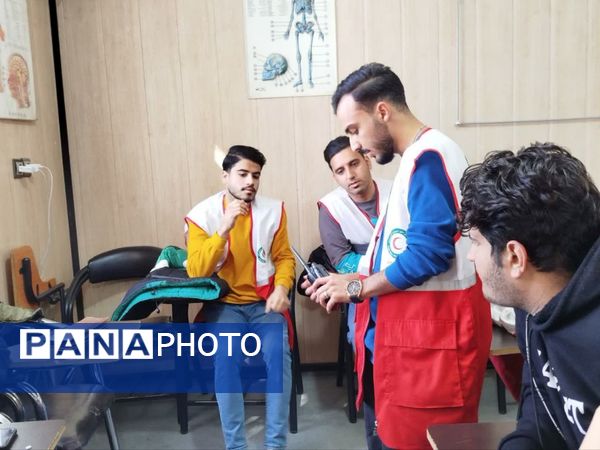 جوانان هلال احمر کاشمر برای حوادث آماده می شوند
