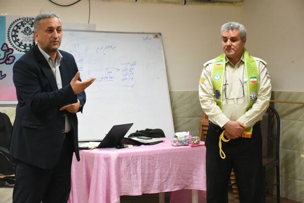پیش‌اردوی ملی تشکیلات پیشتازان دختر در مازندران 