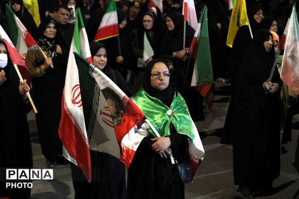 شبی که دل‌ها در حسینیه امام خمینی به هم پیوست