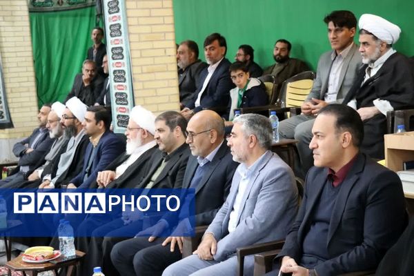 جشن تکلیف ۲۰۰۰نفری دانش‌آموزان دختر شهر یزد 