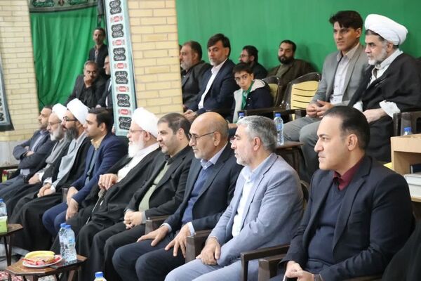 جشن تکلیف ۲۰۰۰نفری دانش‌آموزان دختر شهر یزد 