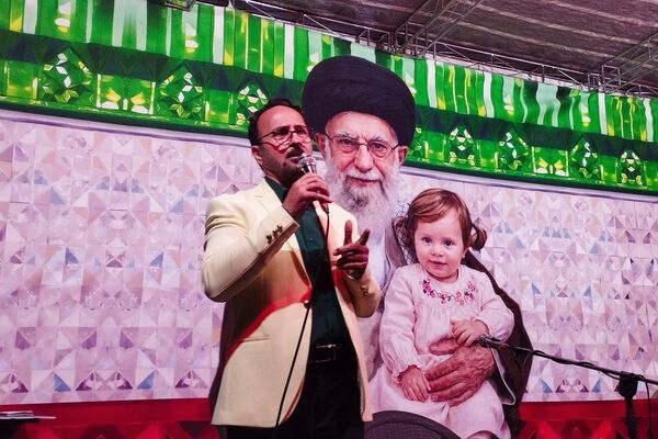 نوجوانان در میدان چیزی کمتر از سخنرانان و خطیبان ندارند