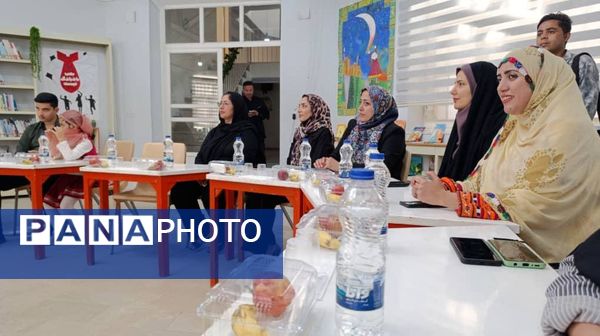 حضور مسئولان کانون پرورش فکری کشور در جاسک و نوید اجرای تماشاخانه سیار