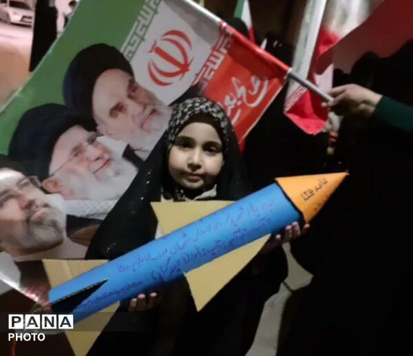 موشک‌های مقاومت  در دست دختران لالجین