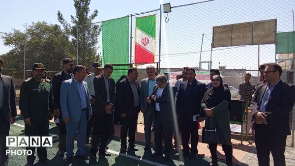 آیین بازگشایی مدارس و افتتاح طرح‌های ورزشی در جلگه رخ  