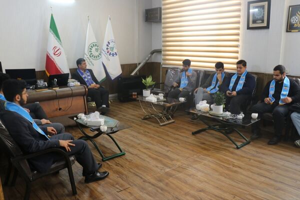 دیدار دانش‌آموزان پسر پیشتاز با مدیر سازمان دانش‌آموزی خراسان رضوی