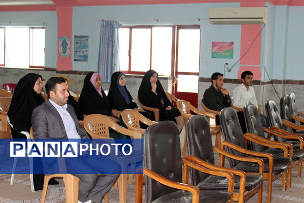 برگزاری جلسه آموزشی پیشتازان در بندپی شرقی