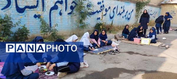 صبحانه سلامت و روز جهانی تخم مرغ در مدرسه شهید خاقانی شهرستان شیروان