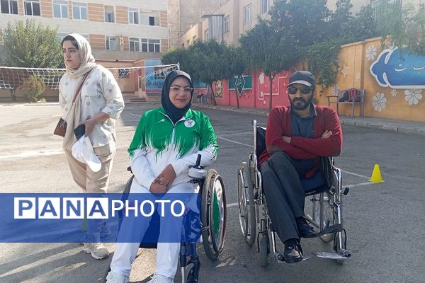 دانش‌آموزان ورزشکار آئین تربیت در المپیاد ورزشی مدرسه خود درخشیدند