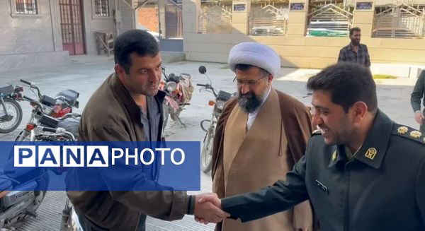 شکوه بندگی در نماز عید فطر گلوگاه