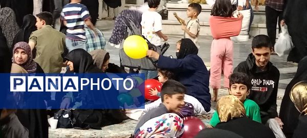 شور و نشاط کودکان در سالروز به امامت رسیدن امام زمان(عج)