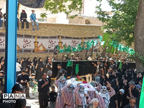 عاشورا در قلب تاریخ؛ سوگواری سیدالشهدا(ع) در حسینیه تاریخی روستای آورزمان 