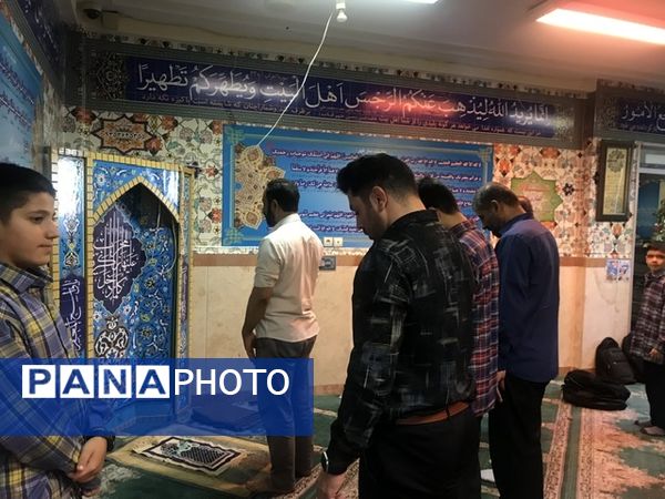 آغاز سال تحصیلی در مدرسه شهدای مدافع حرم با حضور مسئولان، جشن و کلاس توجیهی