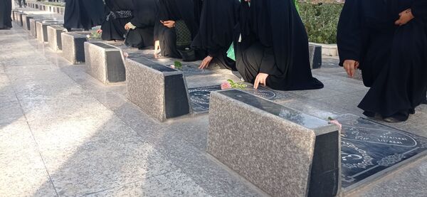 مراسم یادواره شهدای نیشابور درجوار آرامگاه فضل بن شاذان