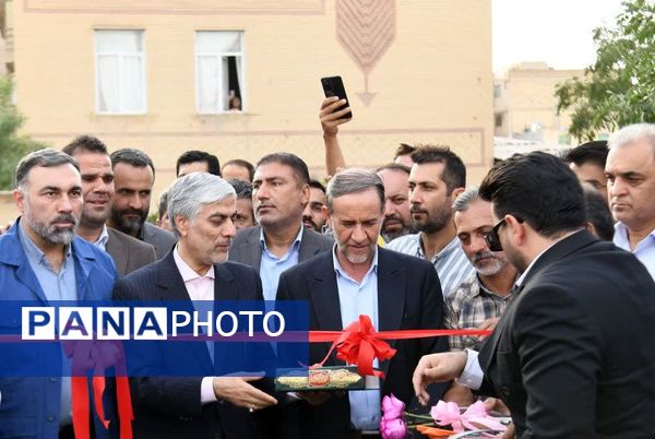 آیین افتتاح 2 پروژه ورزشی با حضور وزیر ورزش و جوانان در شهرستان فردیس