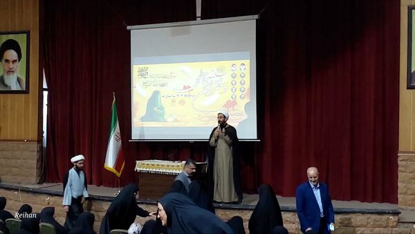 همایش دختران فاطمی در مجتمع فرهنگی نور قم