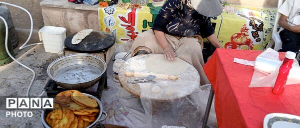 برپایی بازارچه صنایع دستی و مشاغل خانگی در پارک گلستان ساوجبلاغ