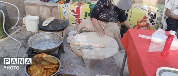 برپایی بازارچه صنایع دستی و مشاغل خانگی در پارک گلستان ساوجبلاغ