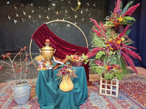 جشن یلدا ۱۴۰۴ در مدرسه ۱۷ شهریور شهرستان بجنورد 