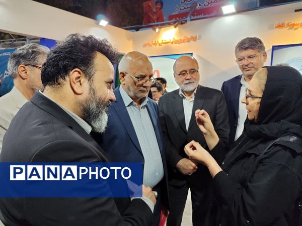 فعالیت غرفه منطقه ۱۰ شهرداری مشهد مقدس در جشنواره خانواده ورزش 