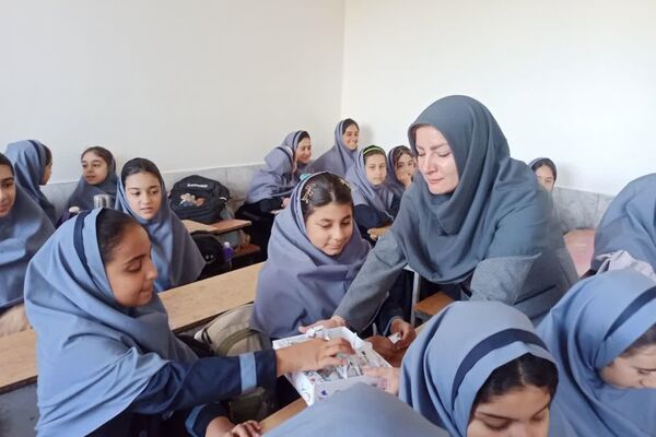 شادترین روز سال تحصیلی در مدرسه کوثر ناحیه ۴ شیراز 