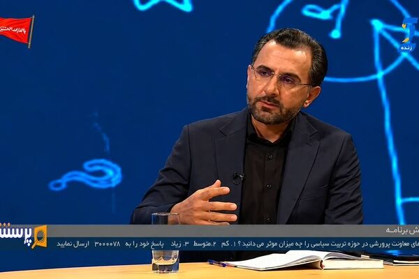 دانش‌آموزان در میدان‌های اجتماعی پرچم‌داری می‌کنند/ فضای امید را باید در دل نوجوانان زنده کنیم