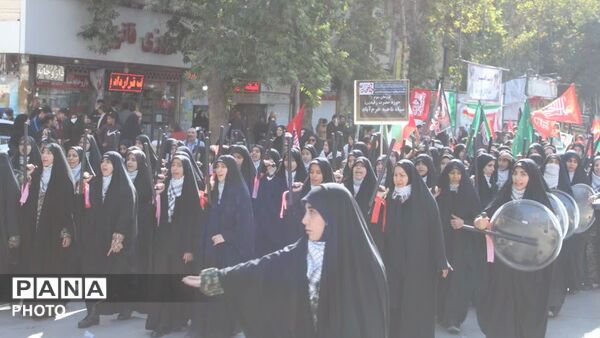 رزمایش بزرگ جان‌ فدایان در خرم‌ آباد