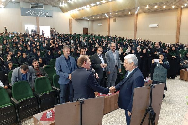جشن سپاس معلم در تالار معلم ناحیه 3 شیراز