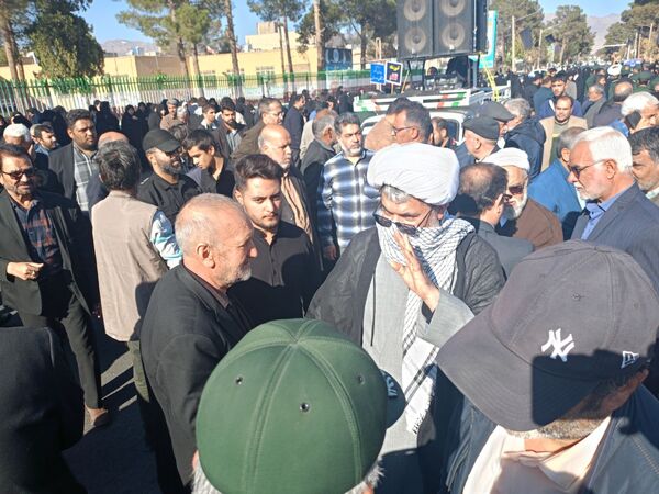شهید گمنام در کاشمر تشیع شد