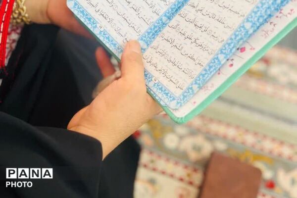 شکوه بندگی در مصلای رودبار جنوب