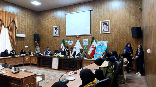 برگزاری سومین همایش آموزشی خبرنگاری پانا دانش‌آموزان متوسطه اول و دوم در شهرستان نیشابور
