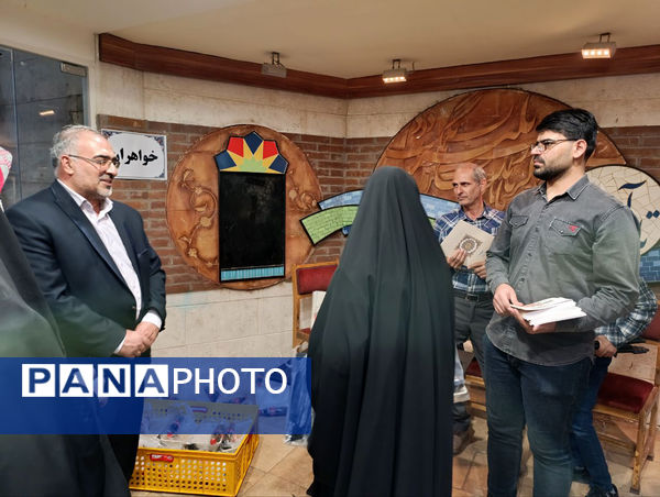 تقدیر از دانش‌آموزخبرنگاران برگزیده رویداد «فرزندان انقلاب» در قم