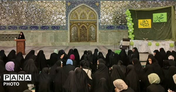 مراسم جشن هیات نوجوانان در حرم کریمه اهل بیت(س)