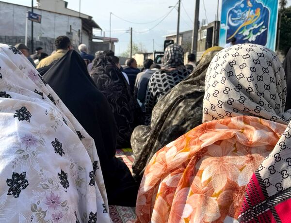 اقامه نماز عید فطر در ایزدشهر