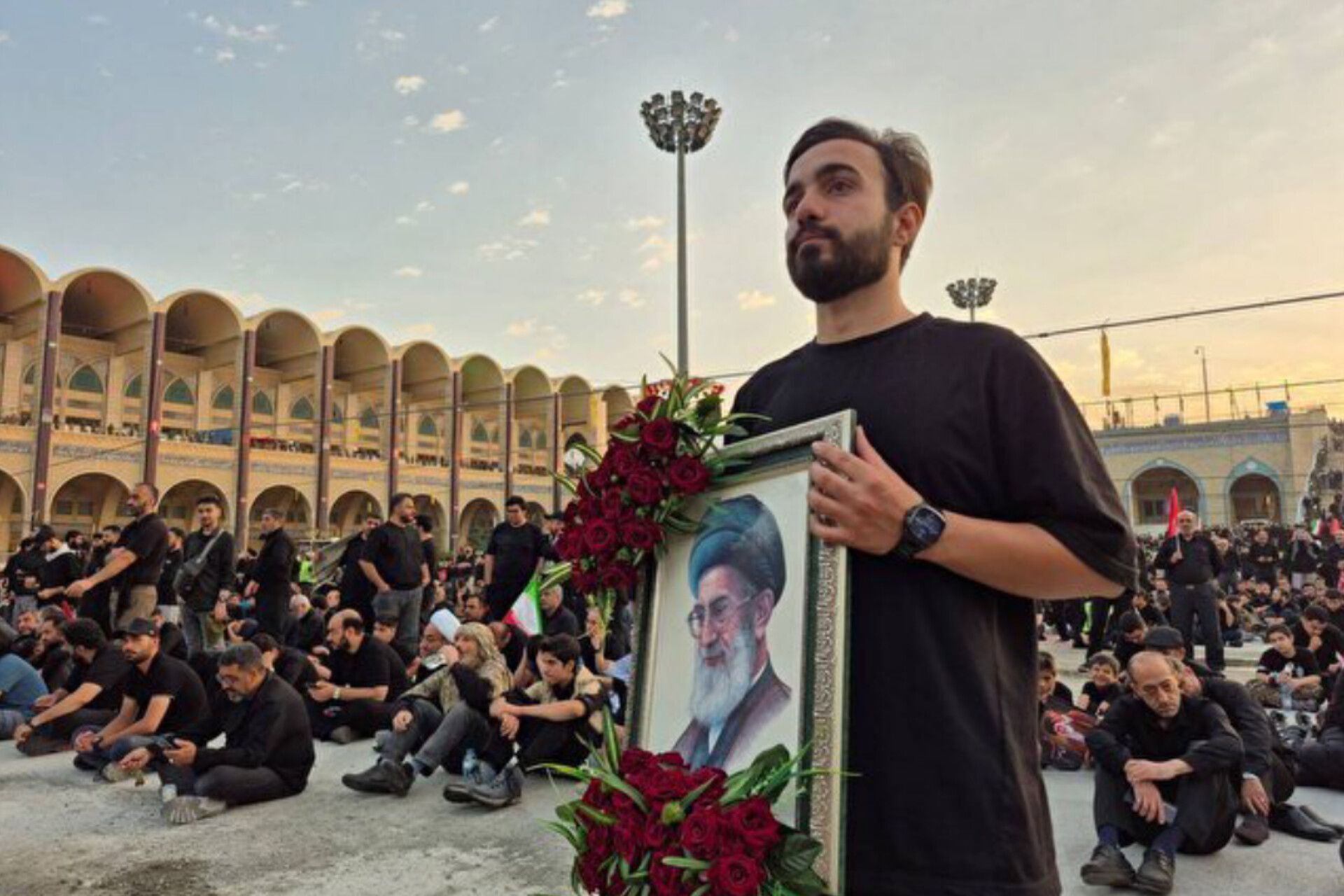نسل نو آرمان‌های رهبر شهید را فریاد می‌زند