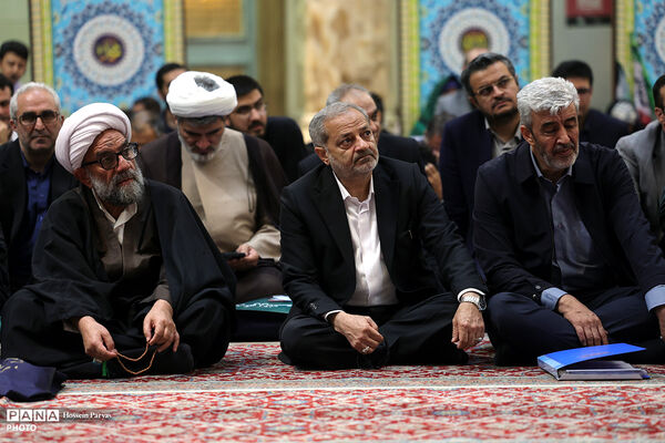 مراسم گرامیداشت قائد امت و دومین سالگرد شهدای خدمت
