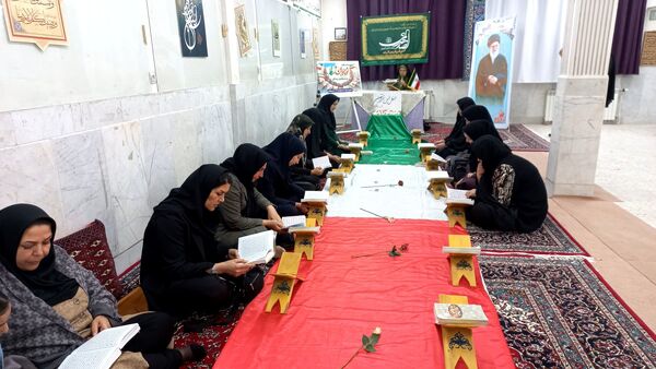 مراسم افطار در مدرسه محمودیه ۱۷خیامی