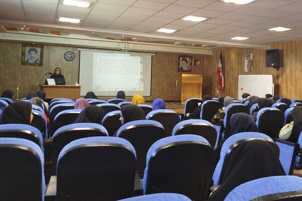 کارگاه آموزشی مراقبین و رابطین سلامت با محوریت آنفلونزا، تغذیه سالم، دخانیات