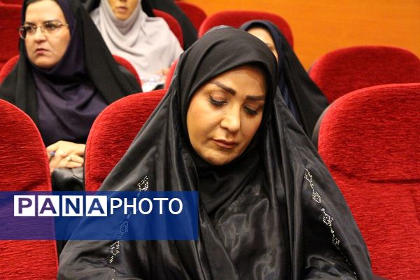 برگزاری جلسه فصلی مدیران در بهارستان دو