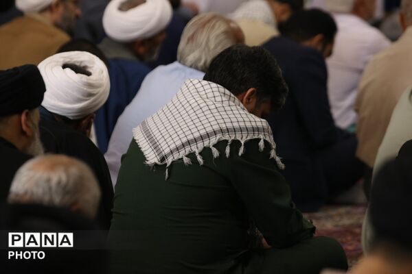 آیین بزرگداشت آیت‌الله شبیری زنجانی در مسجد حظیره یزد