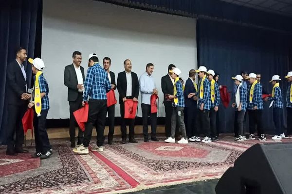 زنگ مقاومت در  دبیرستان غیر دولتی پسرانه پیشتازان (متوسطه اول) شهر جم