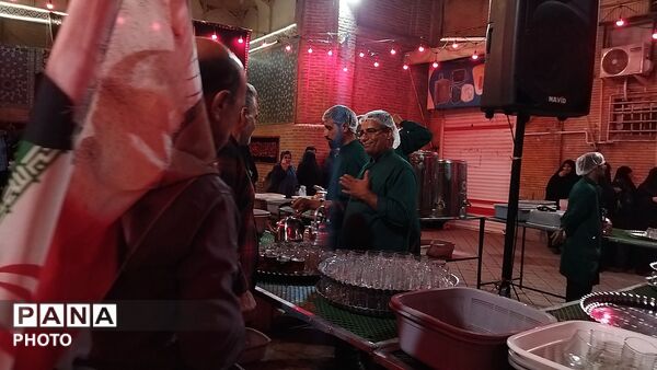 چایخانه فاطمه الزهرا در صد و بیست و دومین شب از اجتماعات مردمی