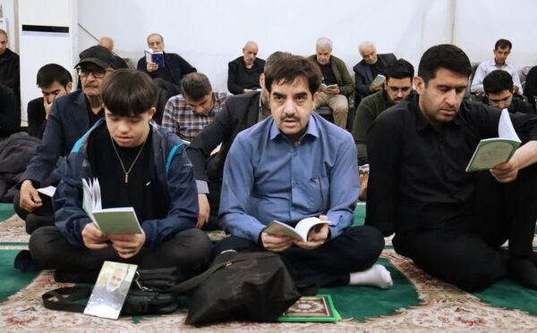 برگزاری مراسم قرائت دعای جوشن کبیر در مسجد حضرت صاحب الزمان (عج)