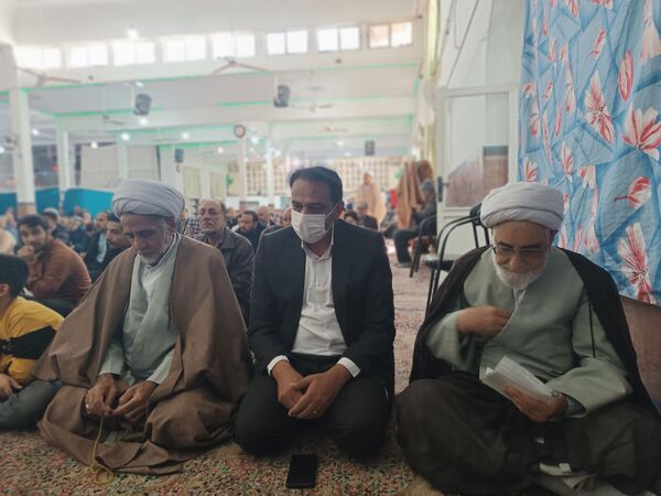 پایان یک ماه بندگی خداوند و نماز عید فطر در گناباد