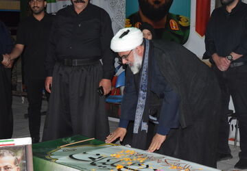 مراسم عزاداری دهه دوم محرم در گلزار شهدای فارسان  