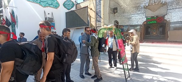 بدرقه دانش‌آموزان اعزامی به پیاده‌روی اربعین 